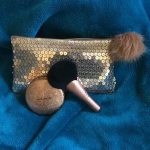 MAC Cosmetic Bag, Highlight and Makeup Brush